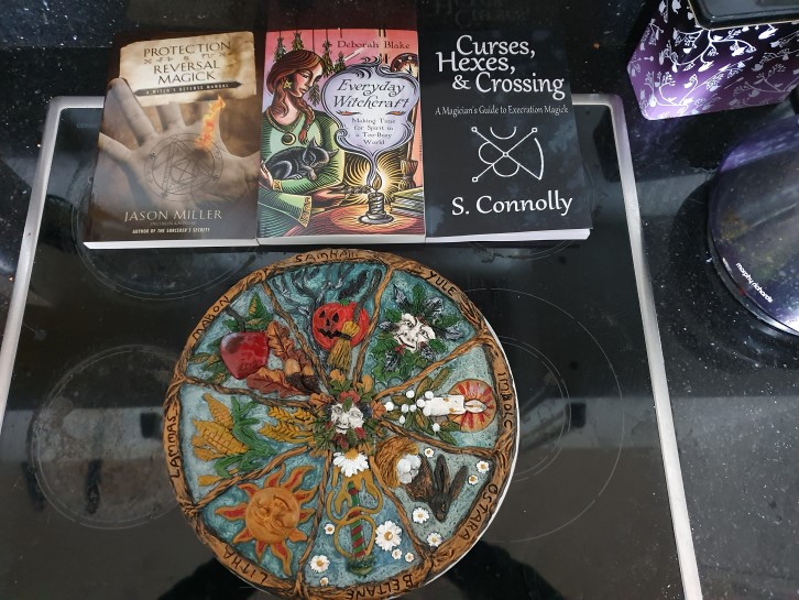 pagan-books-wheel-of-the-year-sculpture-2019-0